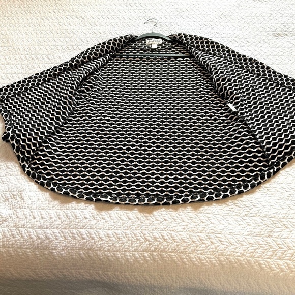 Joseph Ribkoff Asymmetrical One Button Wrap Front Jacket Black/White PrintSize 4 - Picture 8 of 14